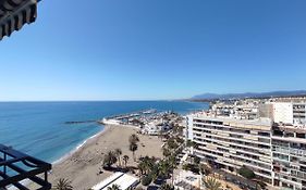 Apartamento En Primera Linea De Playa A - Marbella Centro